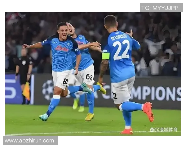 桑多利亚主场迎战那不勒斯双方争夺意甲积分榜重要战役